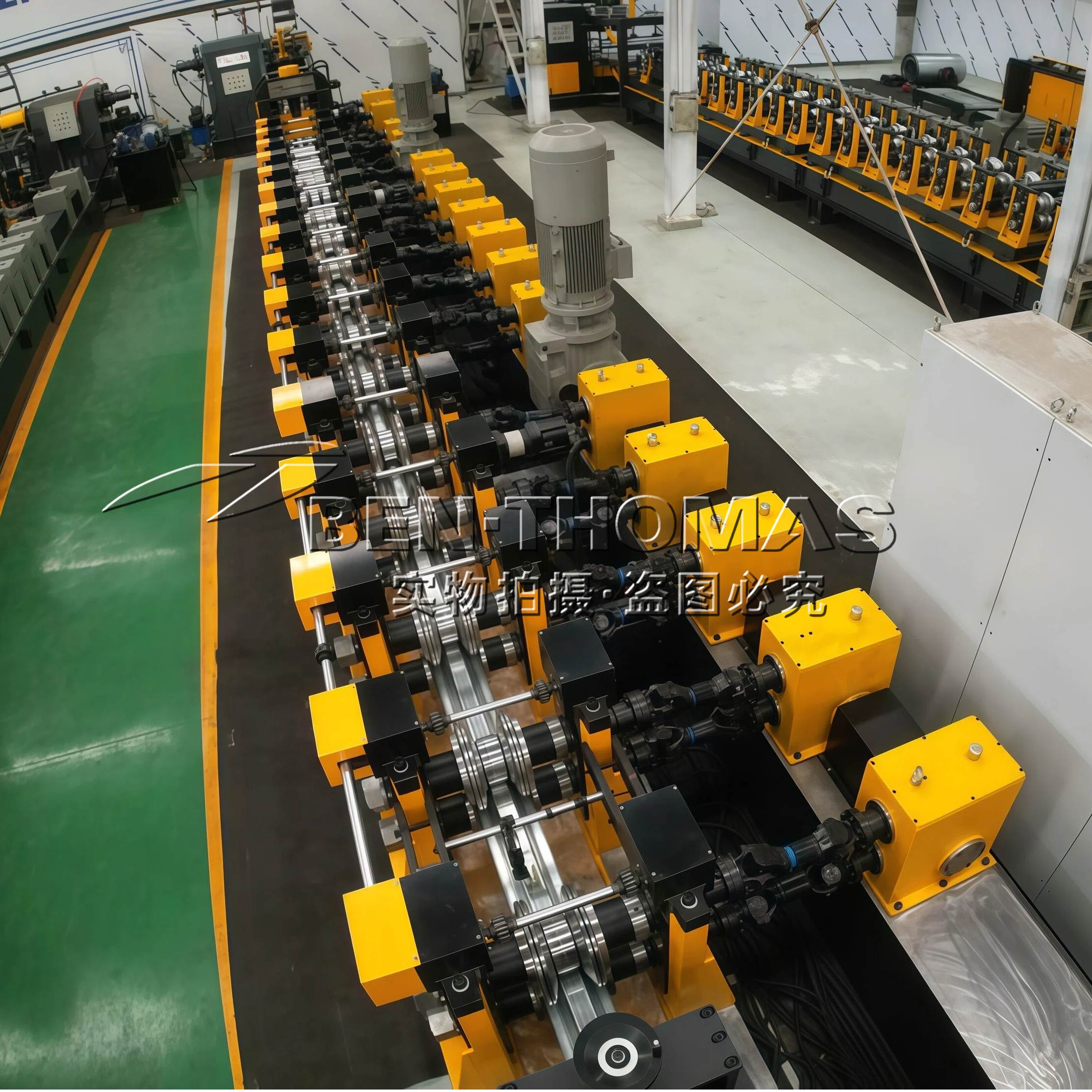 Silo stiffener forming equipment